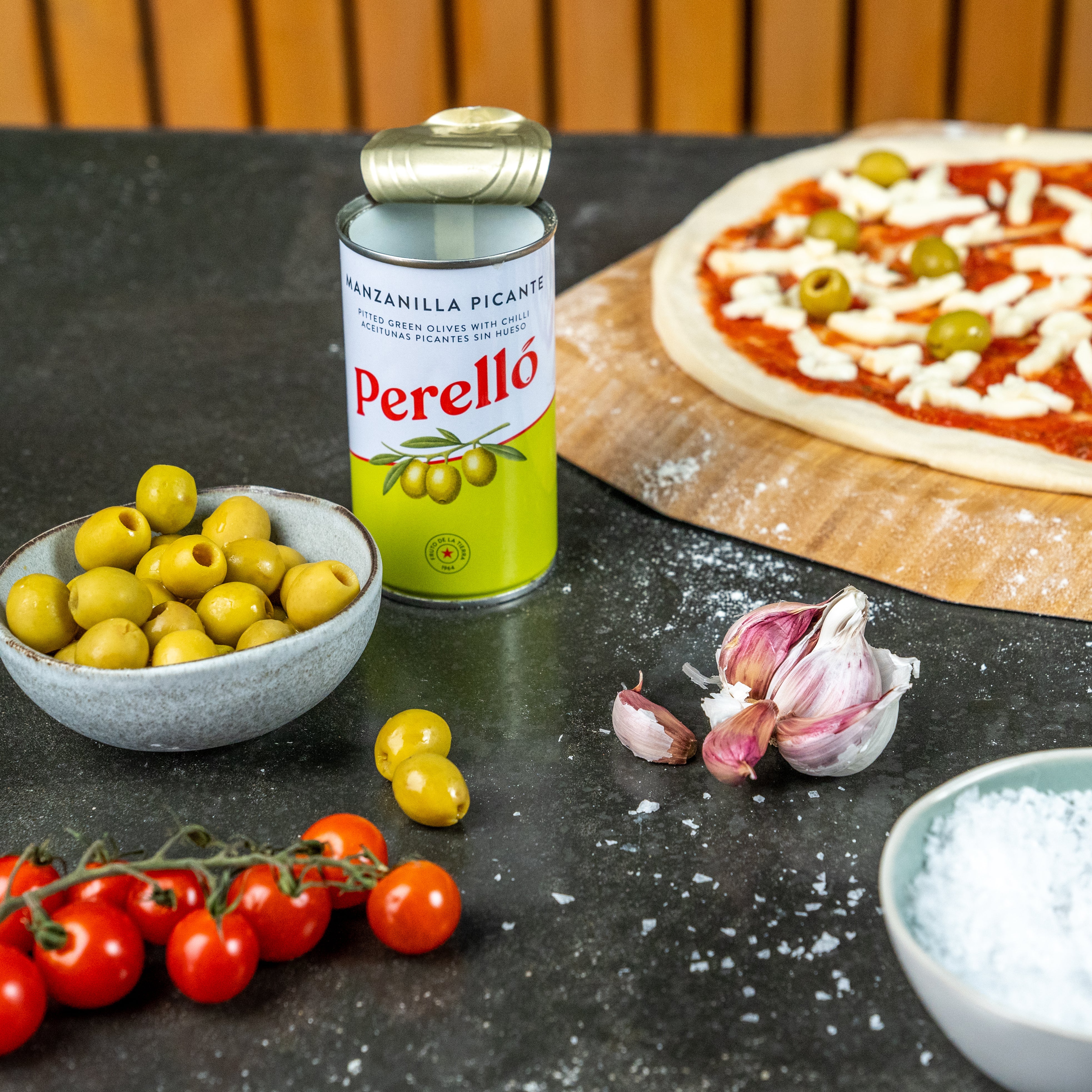 Perello Manzanilla Pitted Olives (350g) - Image 4